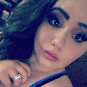 Meet your Posher, Alecia